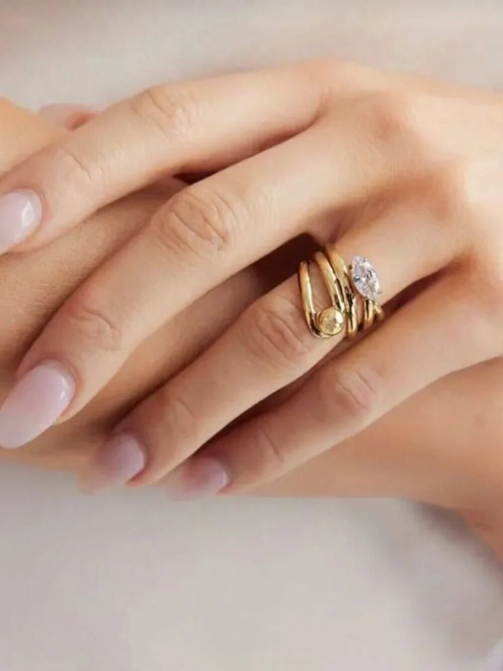 Diamond ring Q204